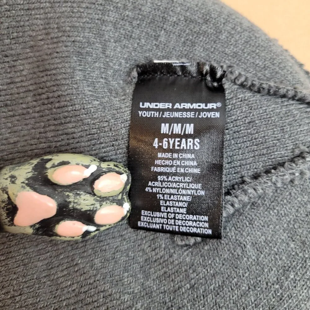 Under Armour Hat boys 4-6 Knit beanie gray green black sporty grunge skater logo